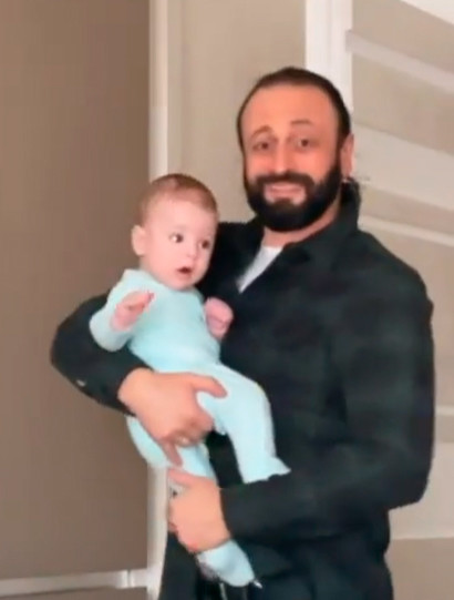 Илья Авербух показал 4-месячного наследника на трогательном домашнем видео